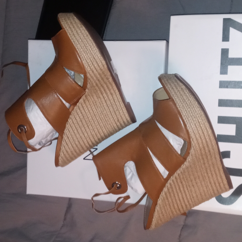 NEW-Schutz Wedge Heels. Brown. Size.8..Fits 7.5 very well too